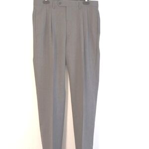Lauren Ralph Lauren "Light Grey" Dress Pants in Size 32 x 32 (NWT)